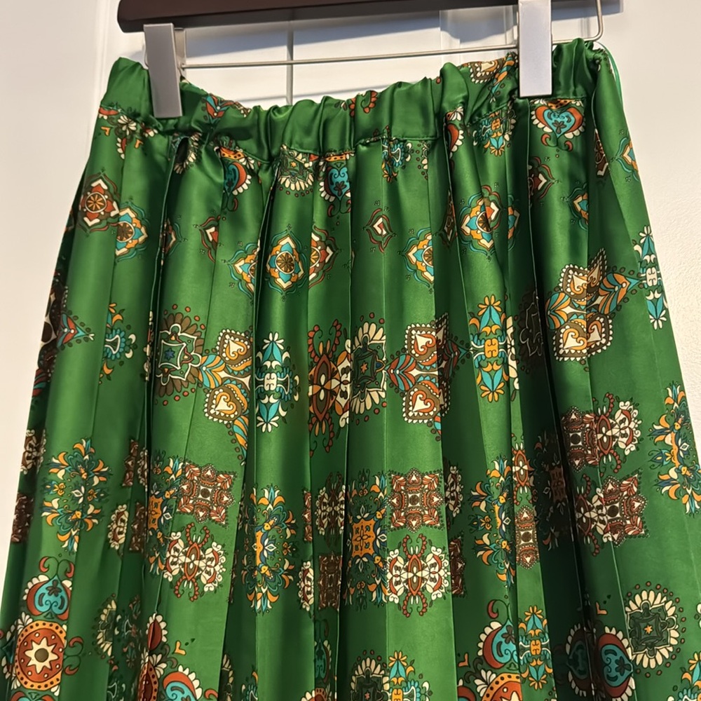 Mango Green Pleated Maxi Skirt